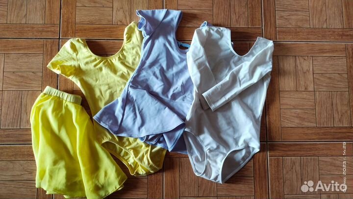 Три купальника