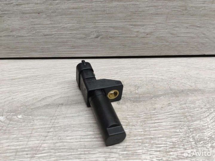 Датчик коленвала Mercedes OM642