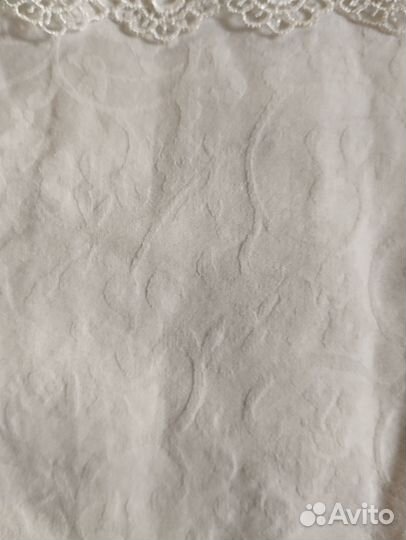 Бортики и постельное белье в кроватку