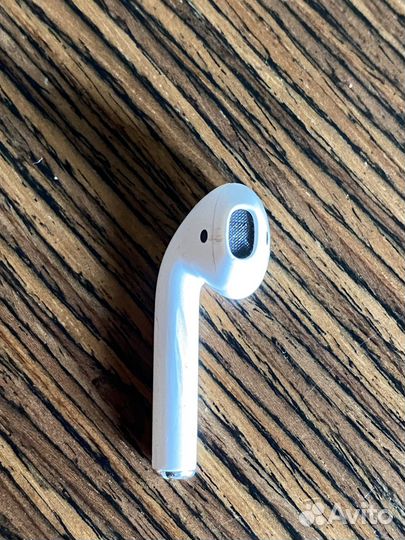 Наушники apple airpods 1 правый