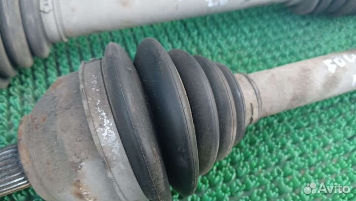 Привод левый правый Форд Фокус1