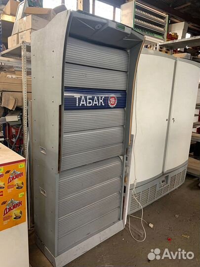 Табачный шкаф