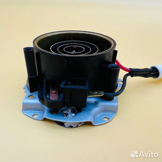 Контактная группа U6725 с датчиком для чайника Bosch TWK881/01