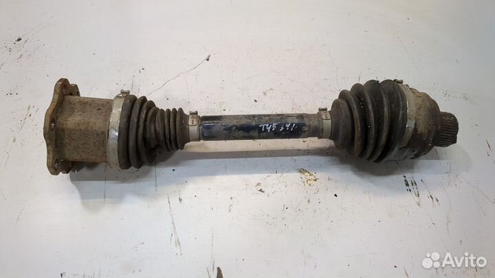 Полуось левая передняя Audi A4 (B8)