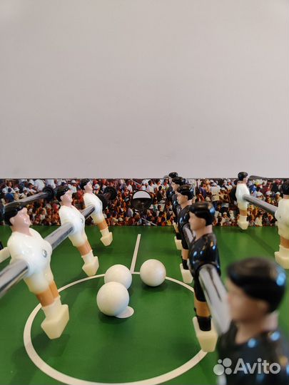 Настольный футбол кикер