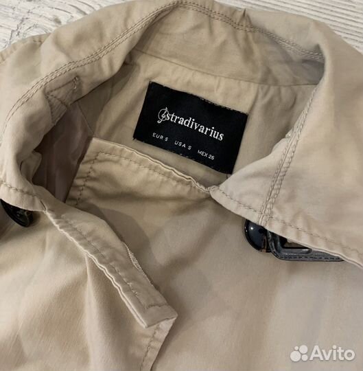 Плащ Stradivarius