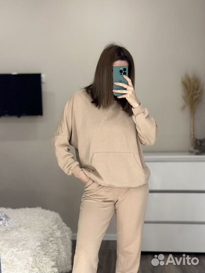 Костюм трикотажный женский