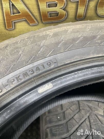 Yokohama BluEarth Winter V905 275/45 R21