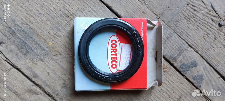 Сальник коленвала задний крайслер