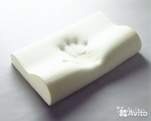Ортопедическая подушка с памятью Memory Foam Pillo