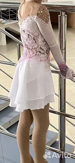 Костюмы для фигурного катания