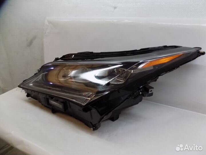 Фара левая Lexus RX200t/RX300/RX350/RX350L/RX450h