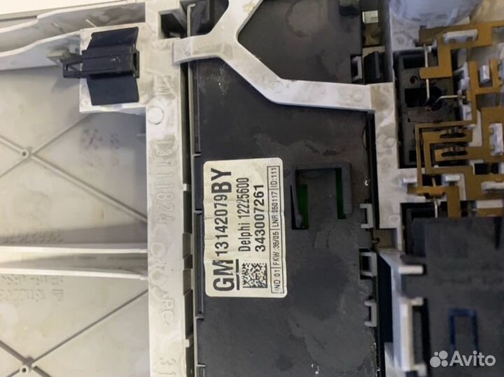 Плафон подсветки салона Opel Astra H Z18XE 2005