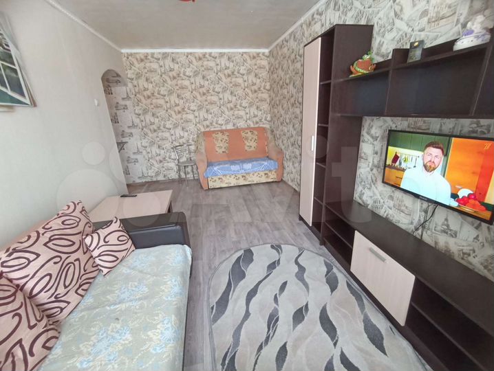 2-к. квартира, 50 м², 2/4 эт.