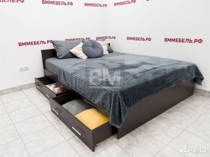 Кровать двуспальная с ящиками новая