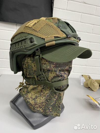 Баллистический шлем (Mich) + чехол, балаклава и бе