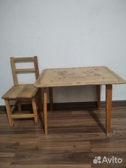 Детский стол и стульчик