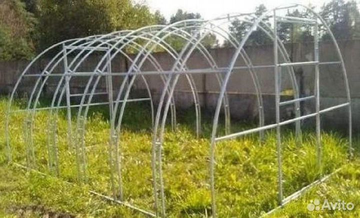 Теплица арочная