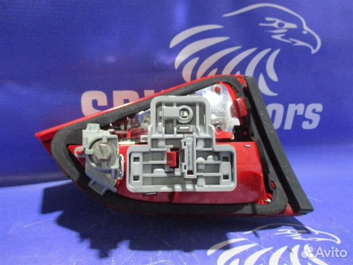 Фонарь крышки багажника правый Audi A4 B8 8K2