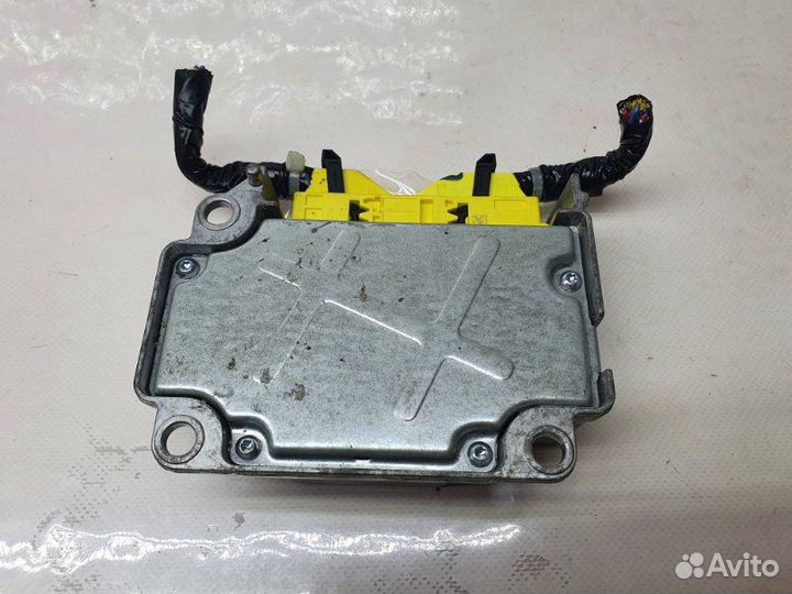 Блок управления аирбаг Mitsubishi Lancer 10 2.0