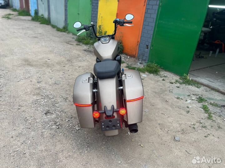 Indian Challenger Dark Horse