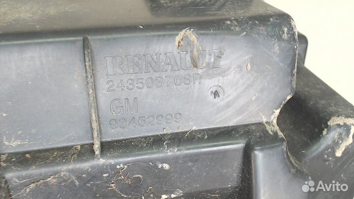 Блок реле Renault Trafic, 2017