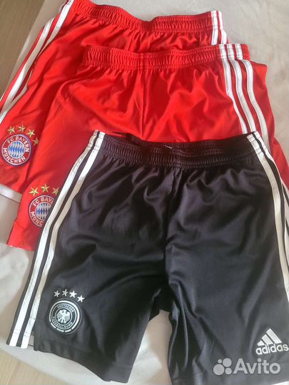 Футбольные шорты adidas