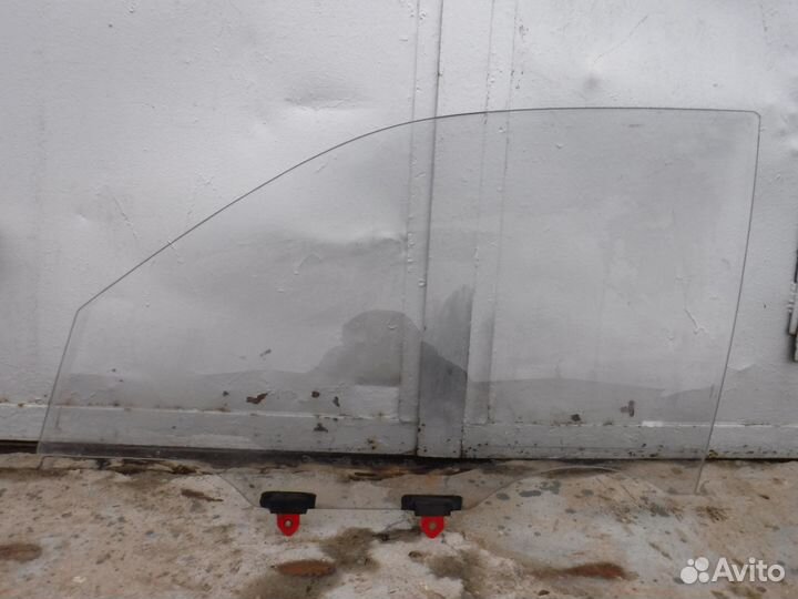 Стекло переднее левое Camry XV10 V30 / Камри