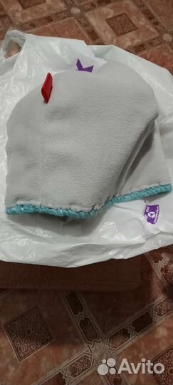 Шапка новая