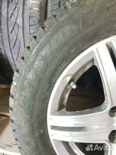 Колеса зимние 3шт всборе bridgestone