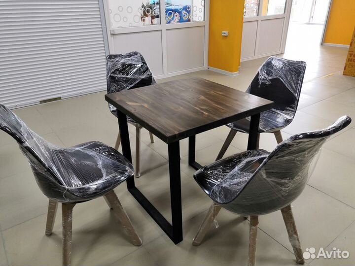 Столы в стиле лофт