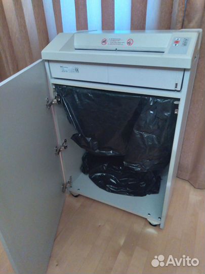 Шредер EBA 3139 C