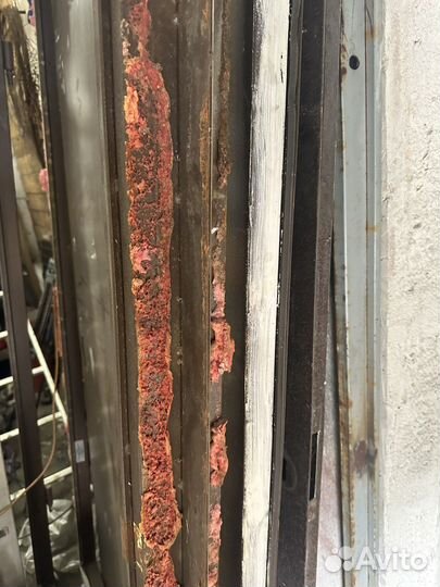 Дверь входная металлическая