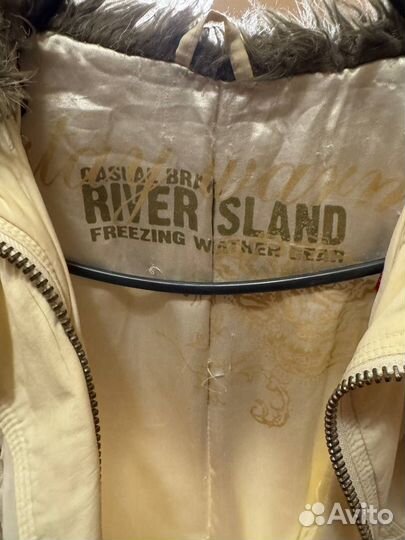 Отличная женская куртка. Стильная и модная