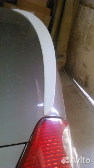 Лип Спойлер Toyota Avensis