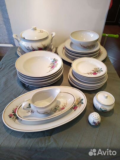 Сервиз столовый