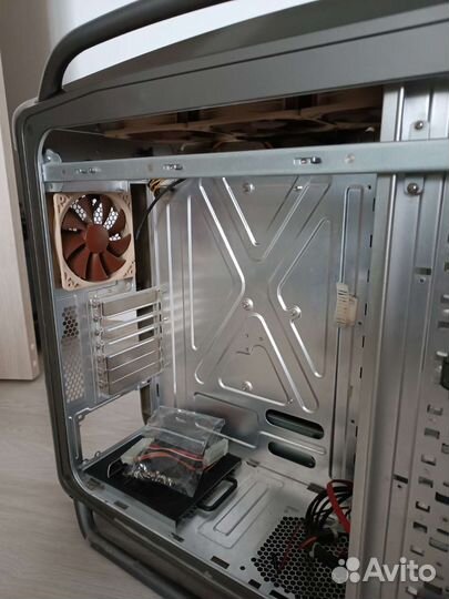 Корпус Cooler Master Cosmos S