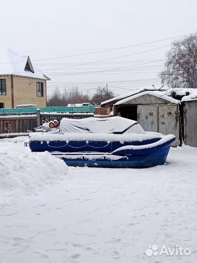 Судно на воздушной подушке Жук 4м