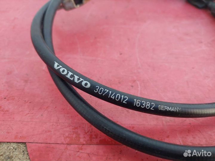 Трос ручного тормоза Volvo XC90 1