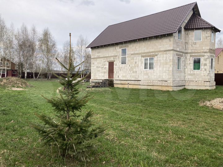 Коттедж 169 м² на участке 15 сот.