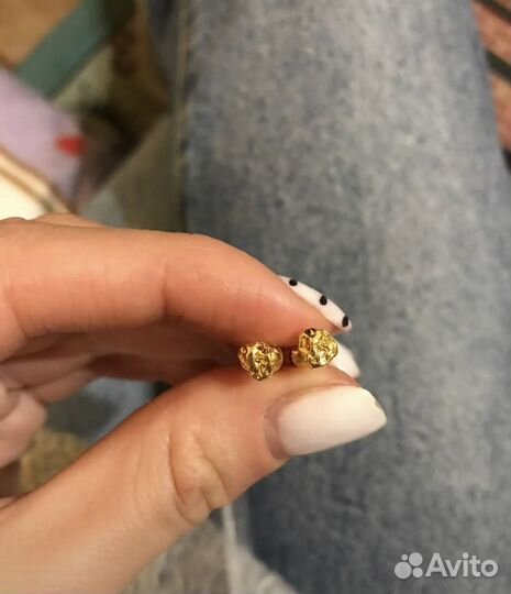 Серьги гвоздики