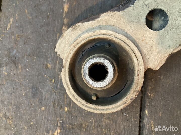 Рычаг передний правый Hyundai accent