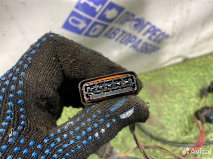 Проводка Renault Symbol седан 1.4 K4J712 R016191