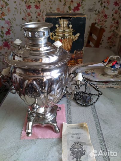 В доставке Самовар тульский электрический 3 л