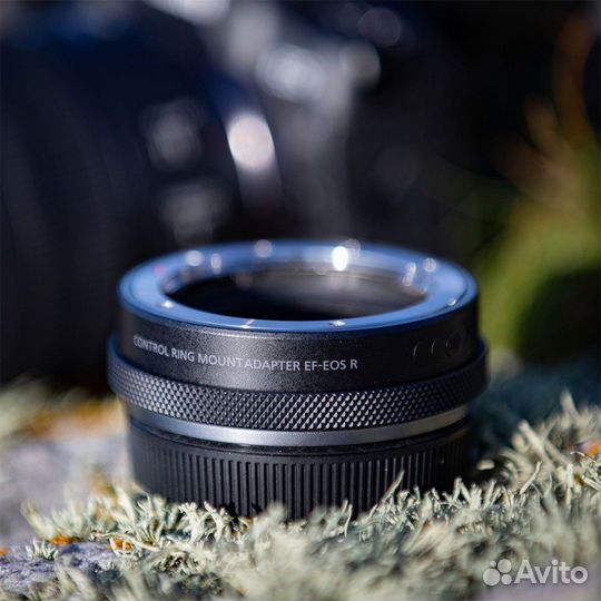 Адаптер Canon Control Ring Mount Adapter EF-EOS R