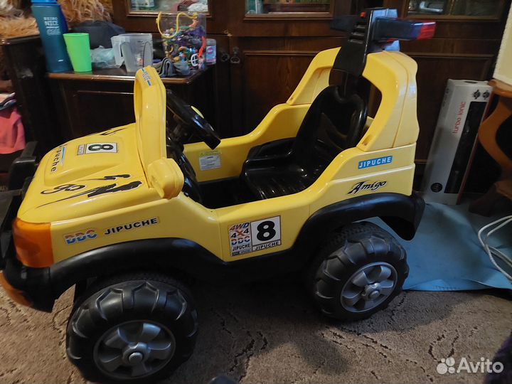 Детский электромобиль джип