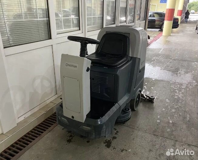 Продажа поломоечной машины Nilfisk SC 3500