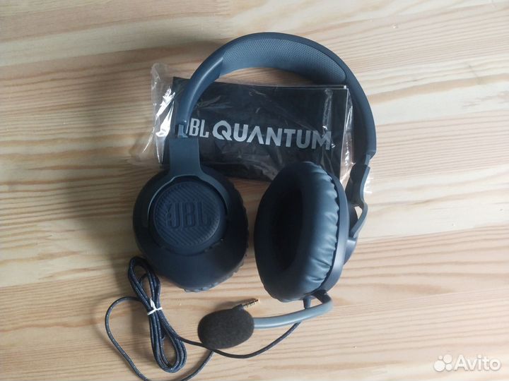 Игровые наушники JBL