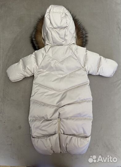 Зимний комбинезон для девочки