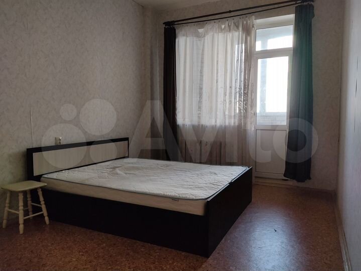3-к. квартира, 101 м², 6/8 эт.